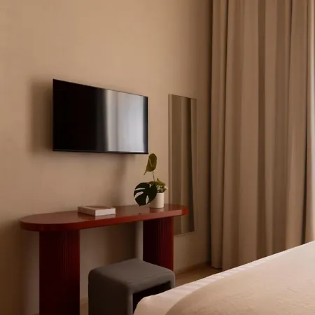 Velvet Grey Boutique Hotel 3*